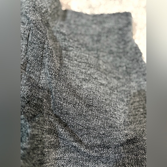 NWT women’s Athleta herringbone Leggings small - Picture 6 of 7